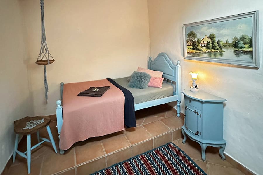 Ocean Room — Single Room with Valley Views