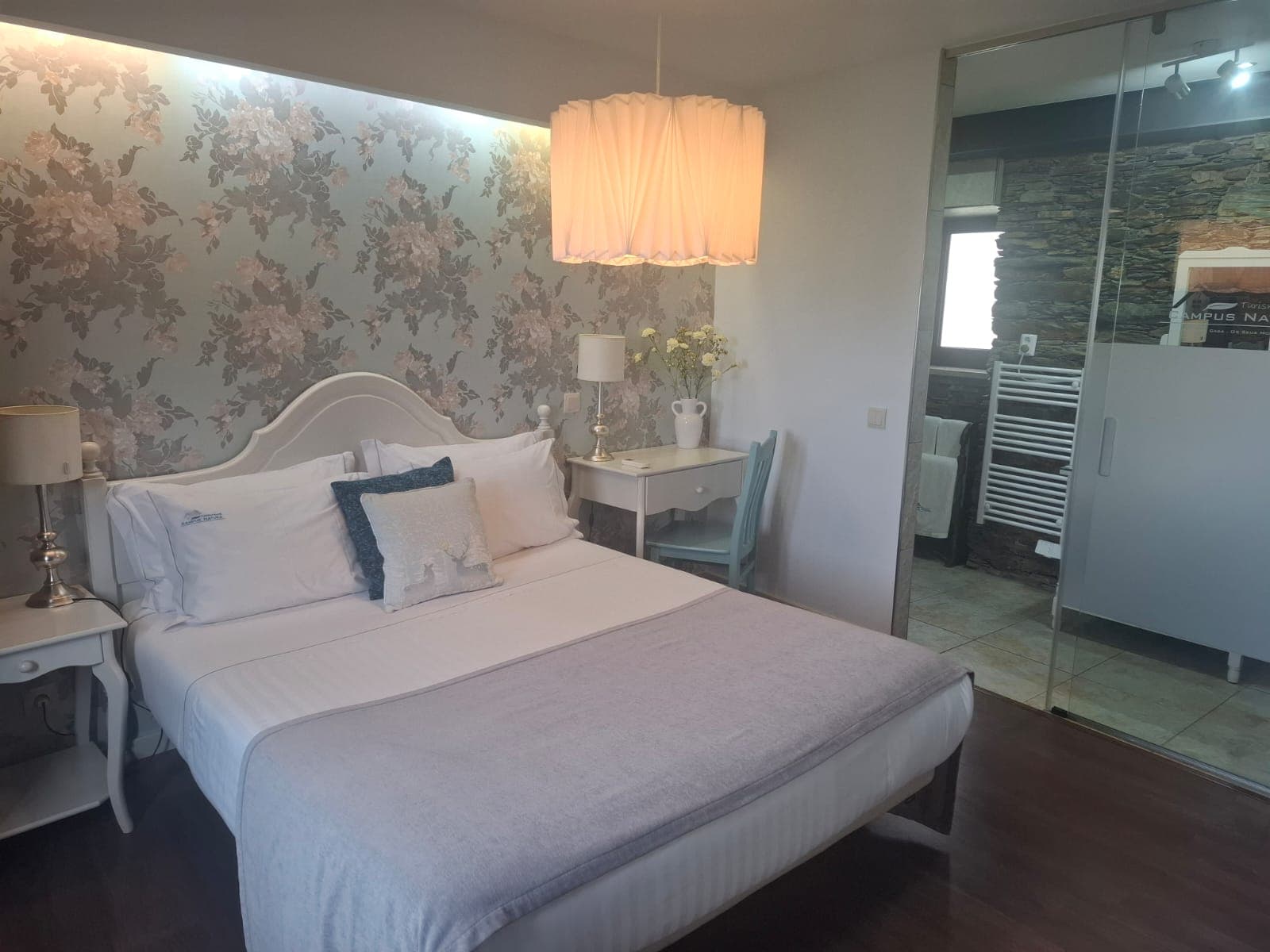 Cravo Room